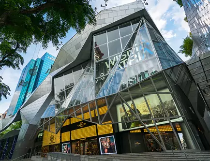 wisma-atria-led-screen-in-singapore