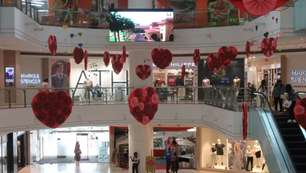 digital-billboard-acropolis-mall-inside-of-the-mall-at-atrium