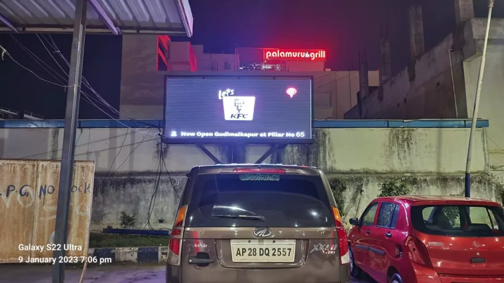 digital-billboard-attapur-fuel-station-pillar-no-128