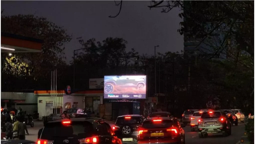 digital-billboard-begumpet-main-road-beside-hps-school